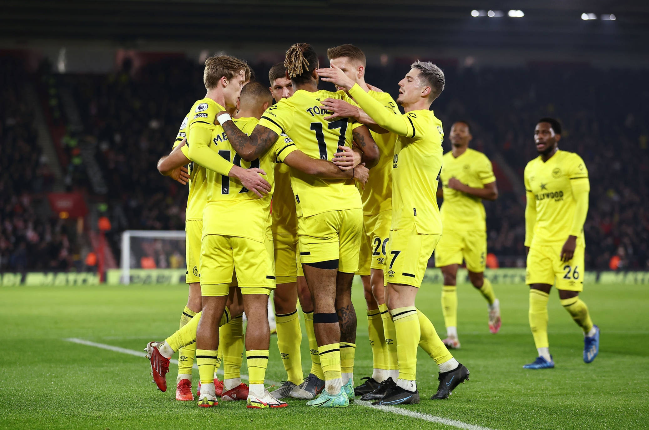 论员小赫内 论员小赫内